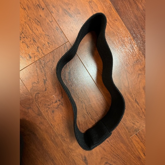 Untold Performance Heavy Resistance Bands - Hip Bands for Working Out - Picture 3 of 4